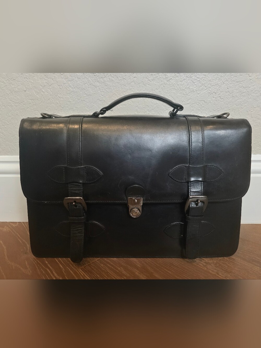 Classic Black Leather Briefcase With Shoulder Strap - Men Or Womens Work Bag